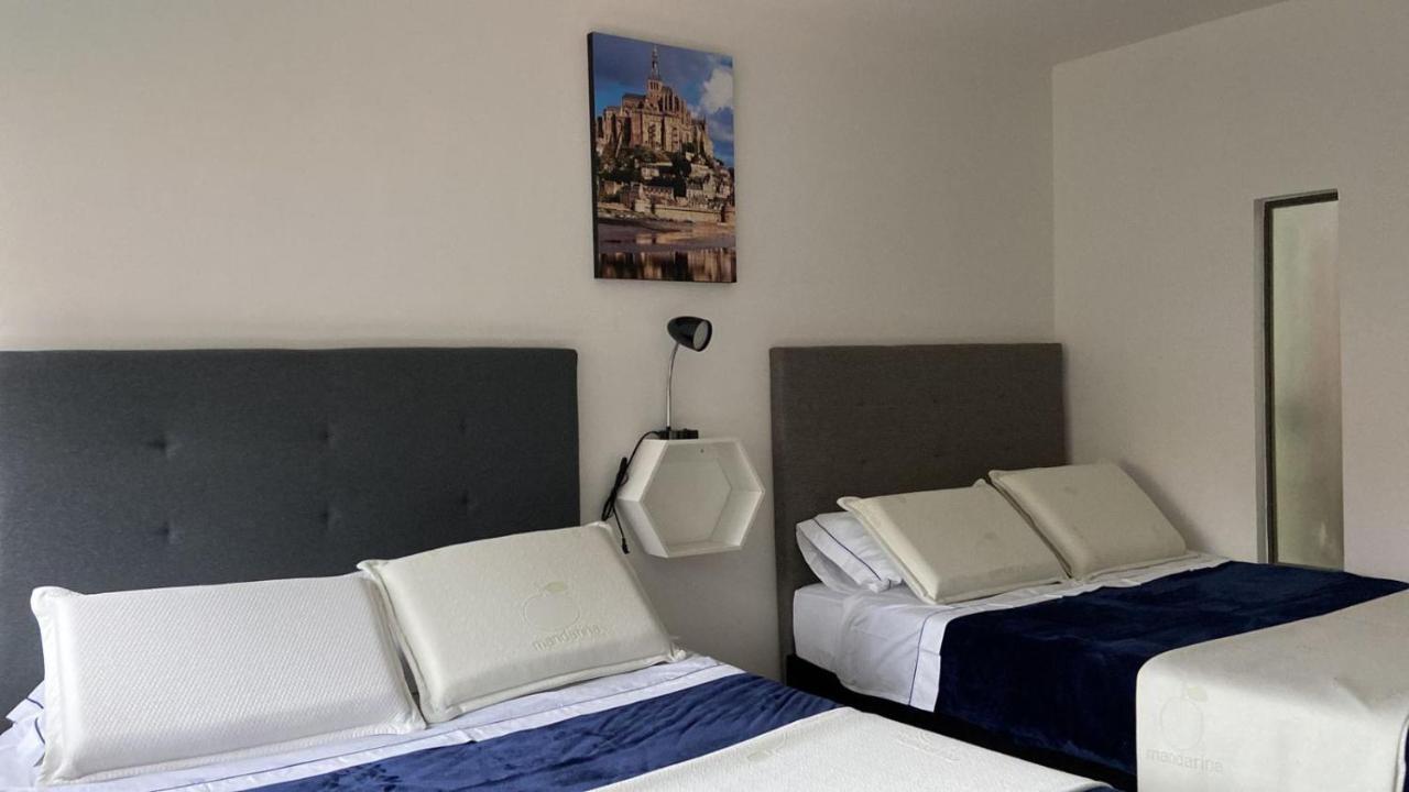 C Hotelera Rey.Es Богота Екстер'єр фото